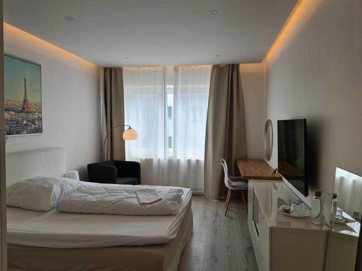 Schones Zimmer In Zentraler Lage Ανόβερο Εξωτερικό φωτογραφία